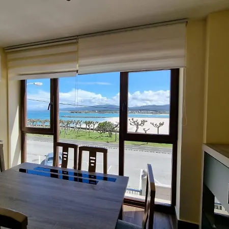 Vivienda De Tres En Primera Línea De Playa * Foz